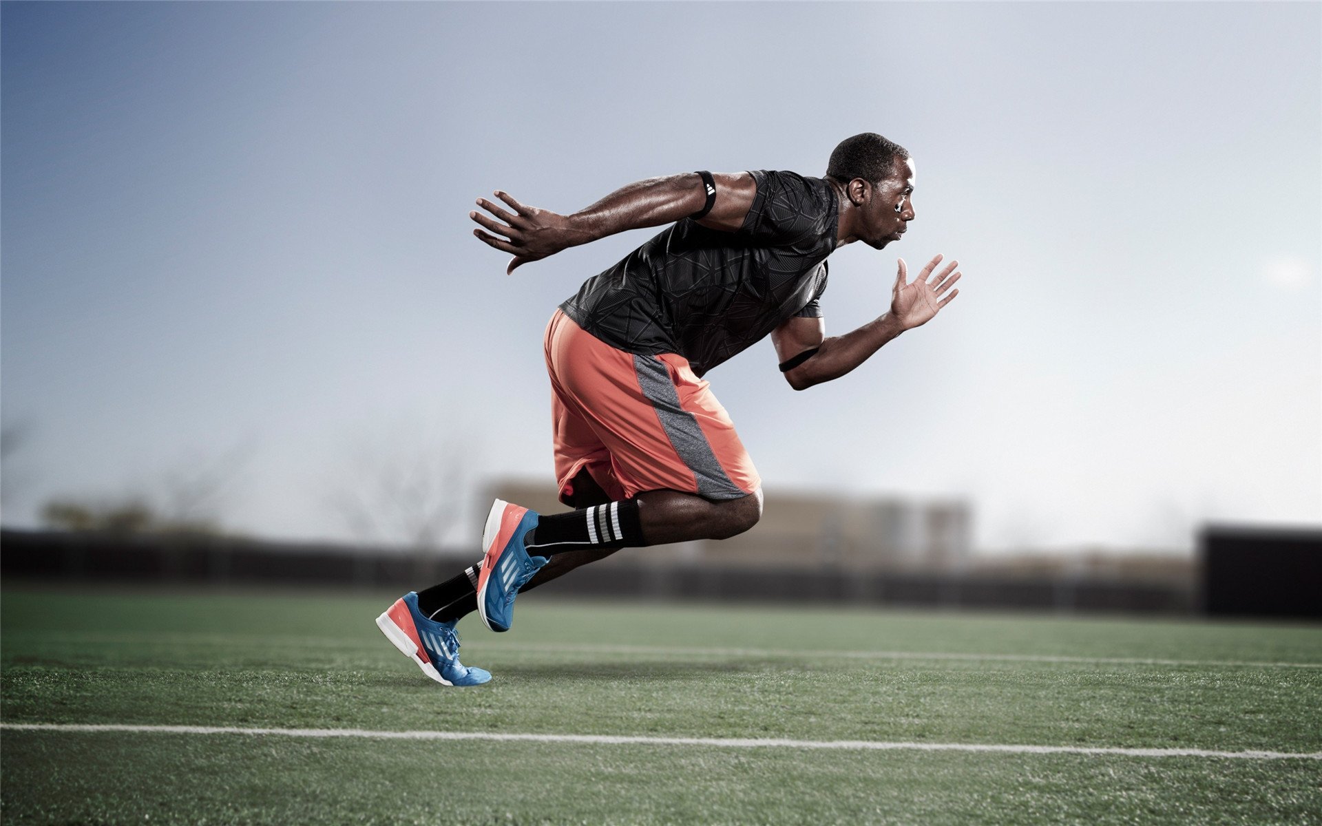 攀岩青年组比赛首次实现电视转播,攀岩青年组比赛首次实现电视转播的是谁