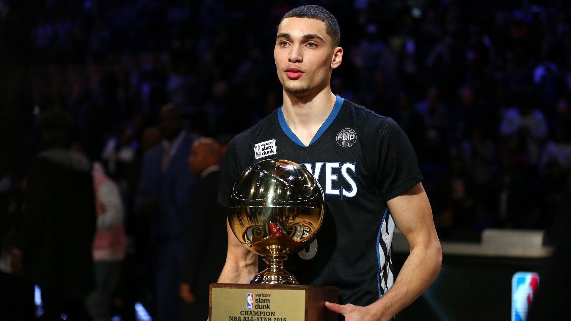 深圳领航队外援融入顺利成为球队攻防支点，深圳领航者篮球俱乐部青年队